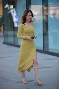 【精选街拍】Vol.2586 黄色紧身包臀裙凉高美脚 [118P-1.23GB]