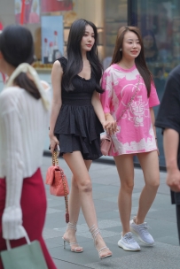 【精选街拍】Vol.3666 黑色连衣裙 [80P-891MB]