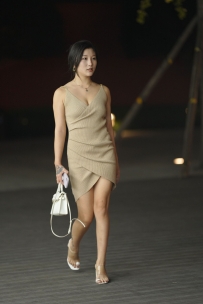 【精选街拍】Vol.2920 简约吊带裙搭配 [129P+1V-2.26GB]