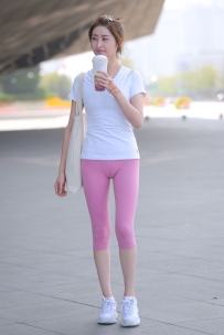 【精选街拍】Vol.3206 粉色瑜伽裤美腿 [95P-1.69GB]