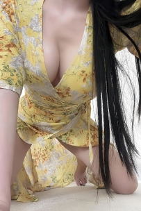 【微密圈】No.242_#兔心心心_黄色战袍_5P+4V