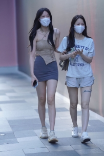 【精选街拍】Vol.1713 长腿紧身灰色包臀裙美女 [156P+1V-2.27GB]