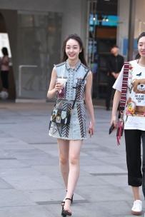 【精选街拍】Vol.2866 甜美牛仔装 [21P-199MB]