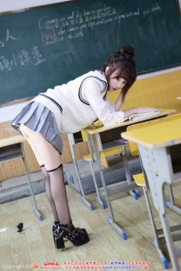 【XiuRen-秀人网】2023.11.24 No.7712 白笑笑 [87P-601MB]