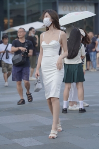 【精选街拍】Vol.1602 白色包臀裙少妇 [189P-2.10GB]